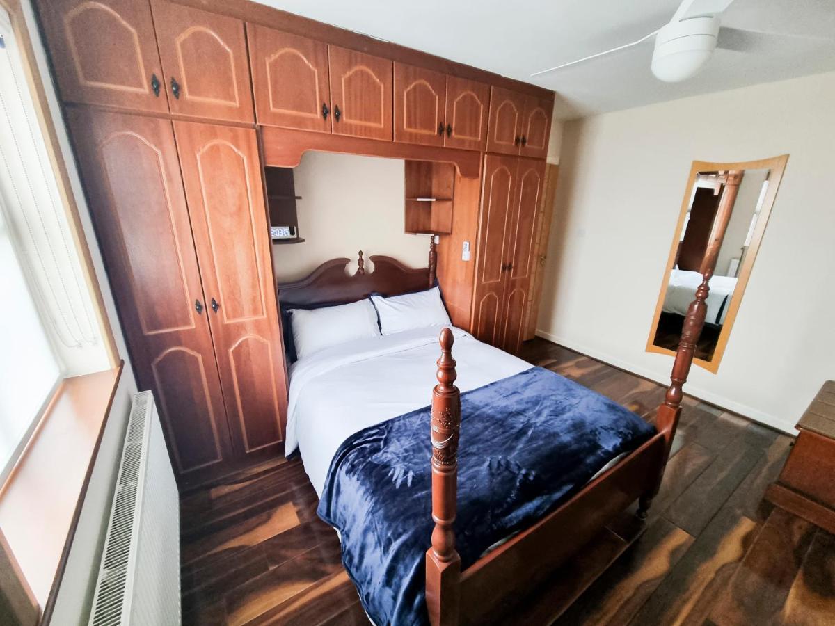 3 Bed Renovated Cottage Carramore Lake, Belmullet Ballina  Buitenkant foto